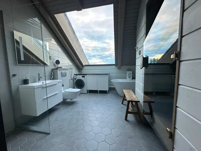 Naava Chalet 402 Penthouse