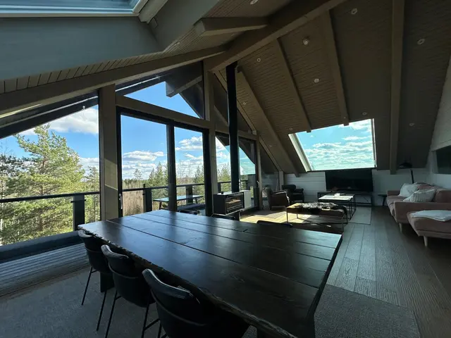 Naava Chalet 402 Penthouse