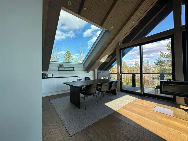 Naava Chalet 402 Penthouse