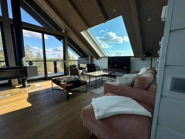 Naava Chalet 402 Penthouse